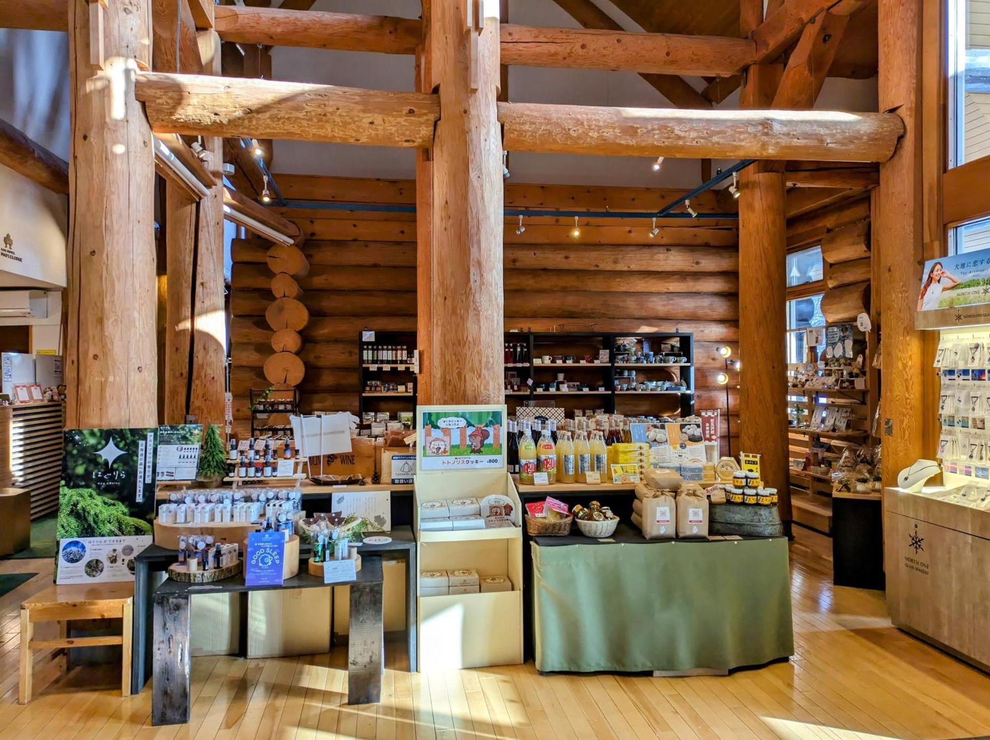 Log Hotel The Maple Lodge Iwamizawa Buitenkant foto