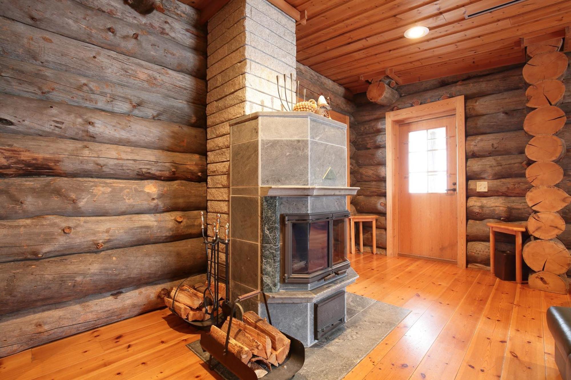 Log Hotel The Maple Lodge Iwamizawa Buitenkant foto