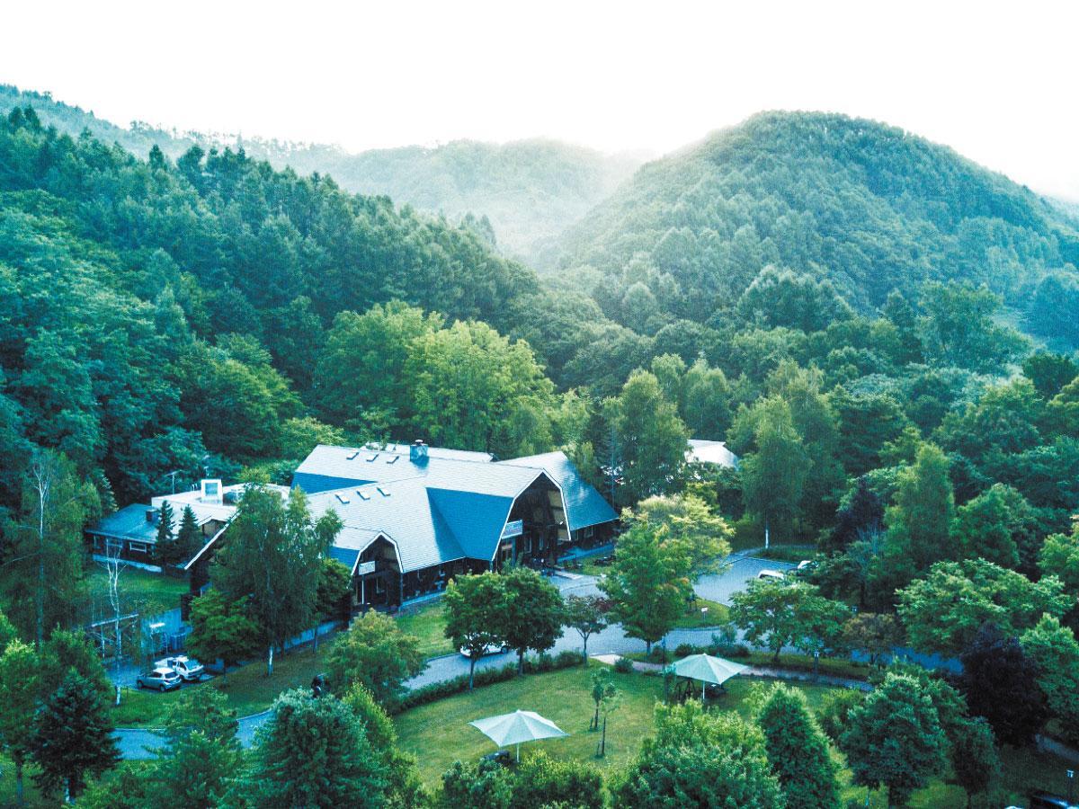 Log Hotel The Maple Lodge Iwamizawa Buitenkant foto